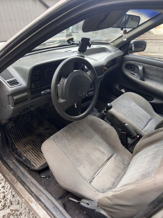 Продам нексію 16 кл