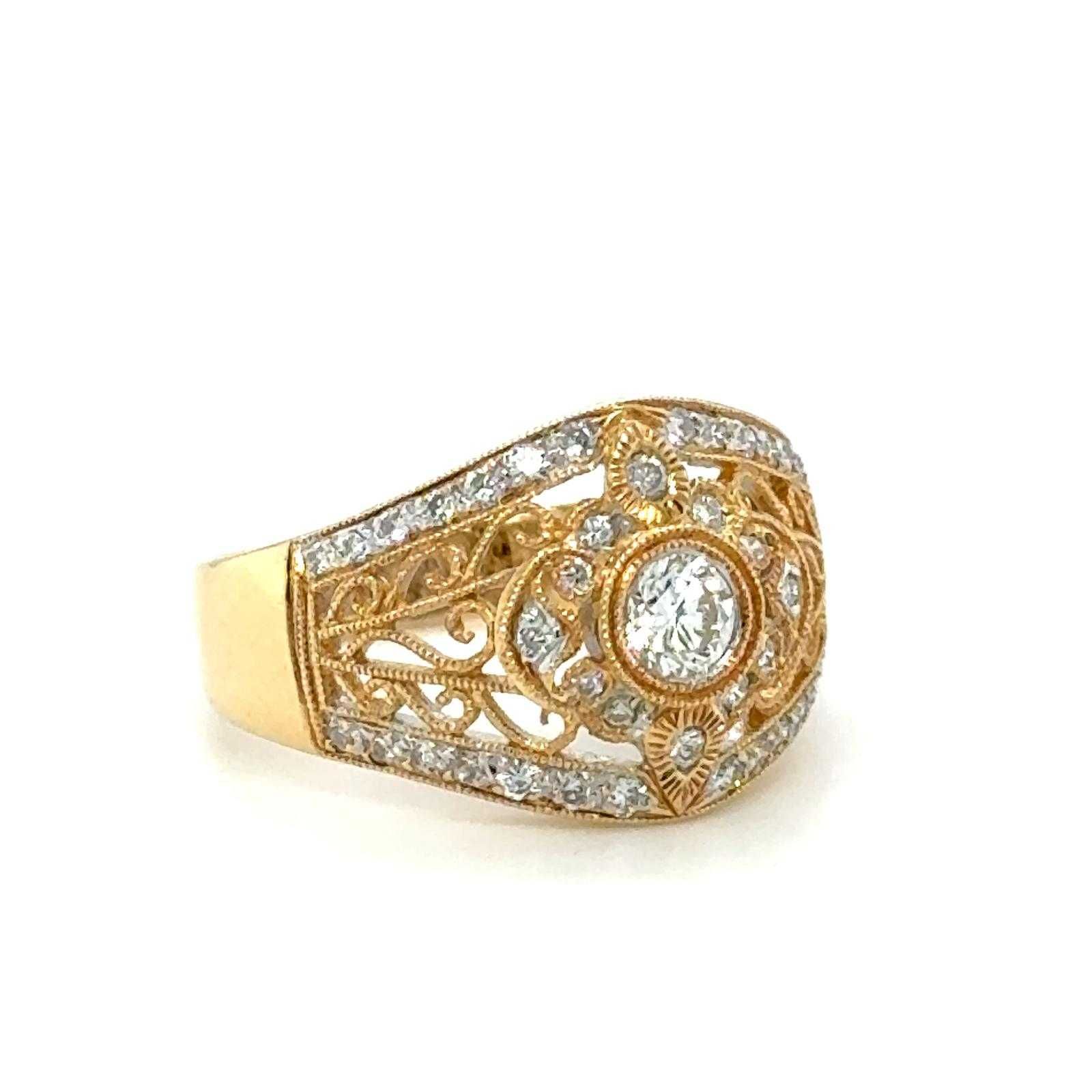 Vintage Majesty Ring - Anel