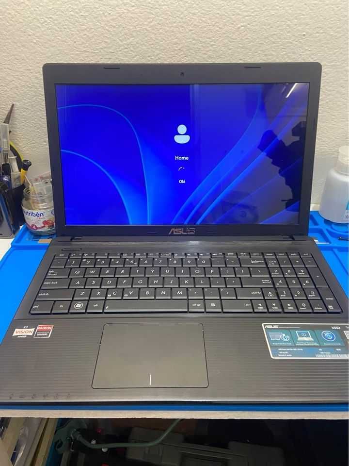 Portátil Asus X55U + Ofertas de mala , rato e carregador !!