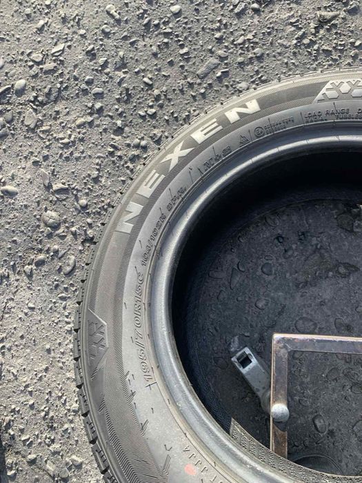 Шини 195/70 R15C Nexen пара зима  2023 рік 6,8 мм