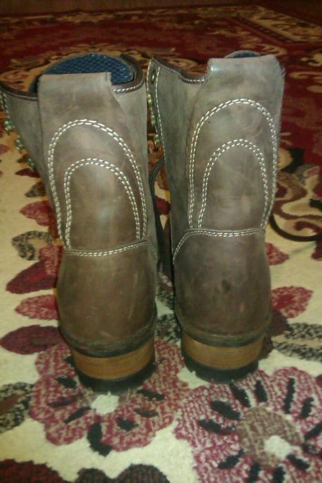 Кожаные женские ботинки (AREZZO BOOTS).