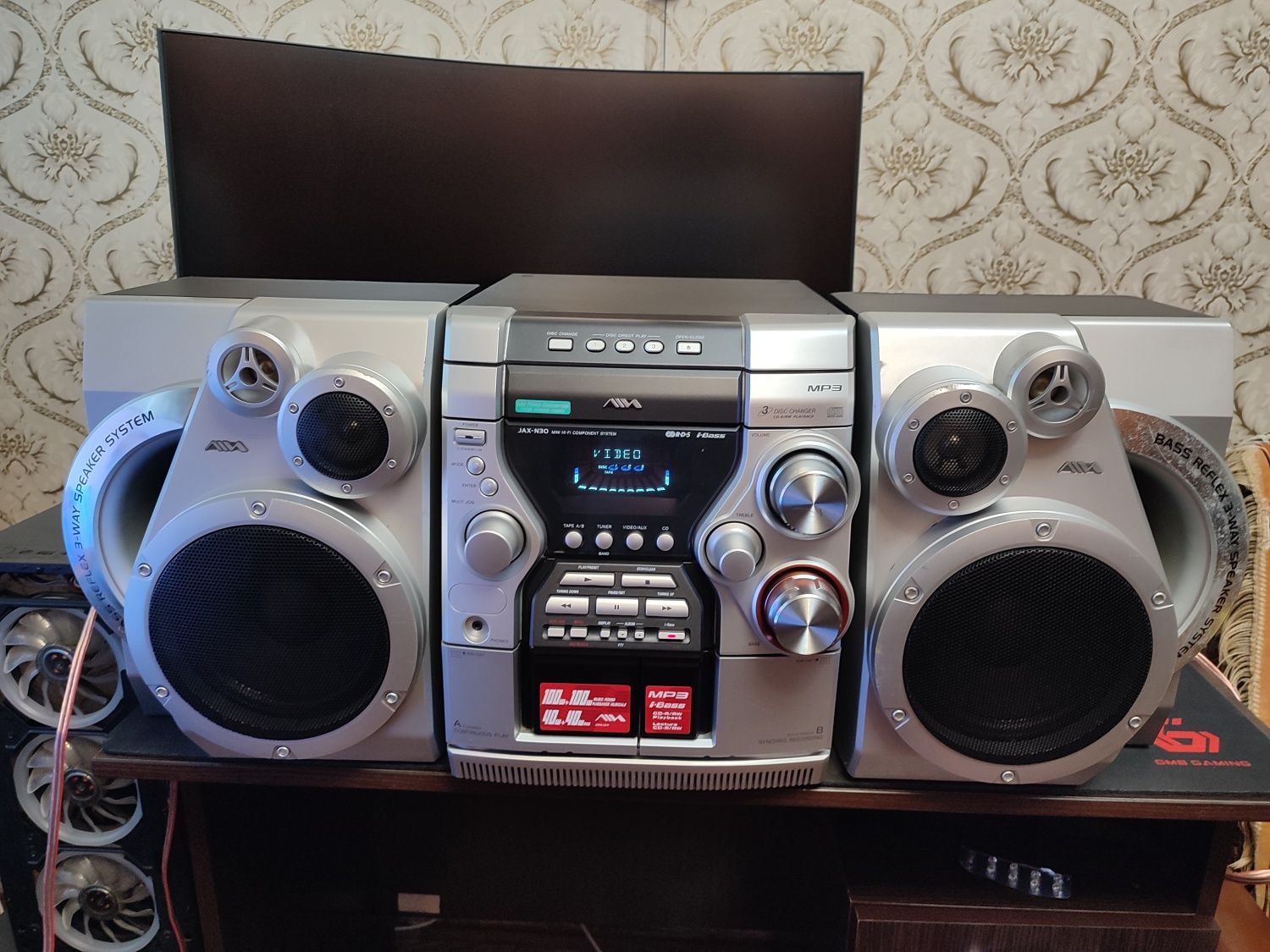 Продам музыкальный центр AIWA JAX-N30