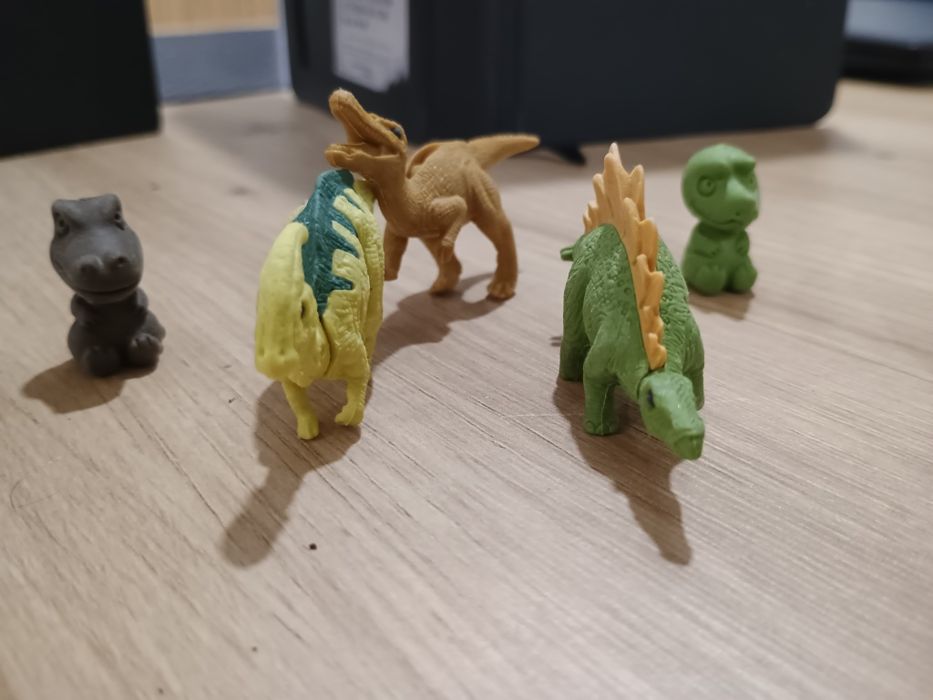 Dinozaury figurki do zabawy