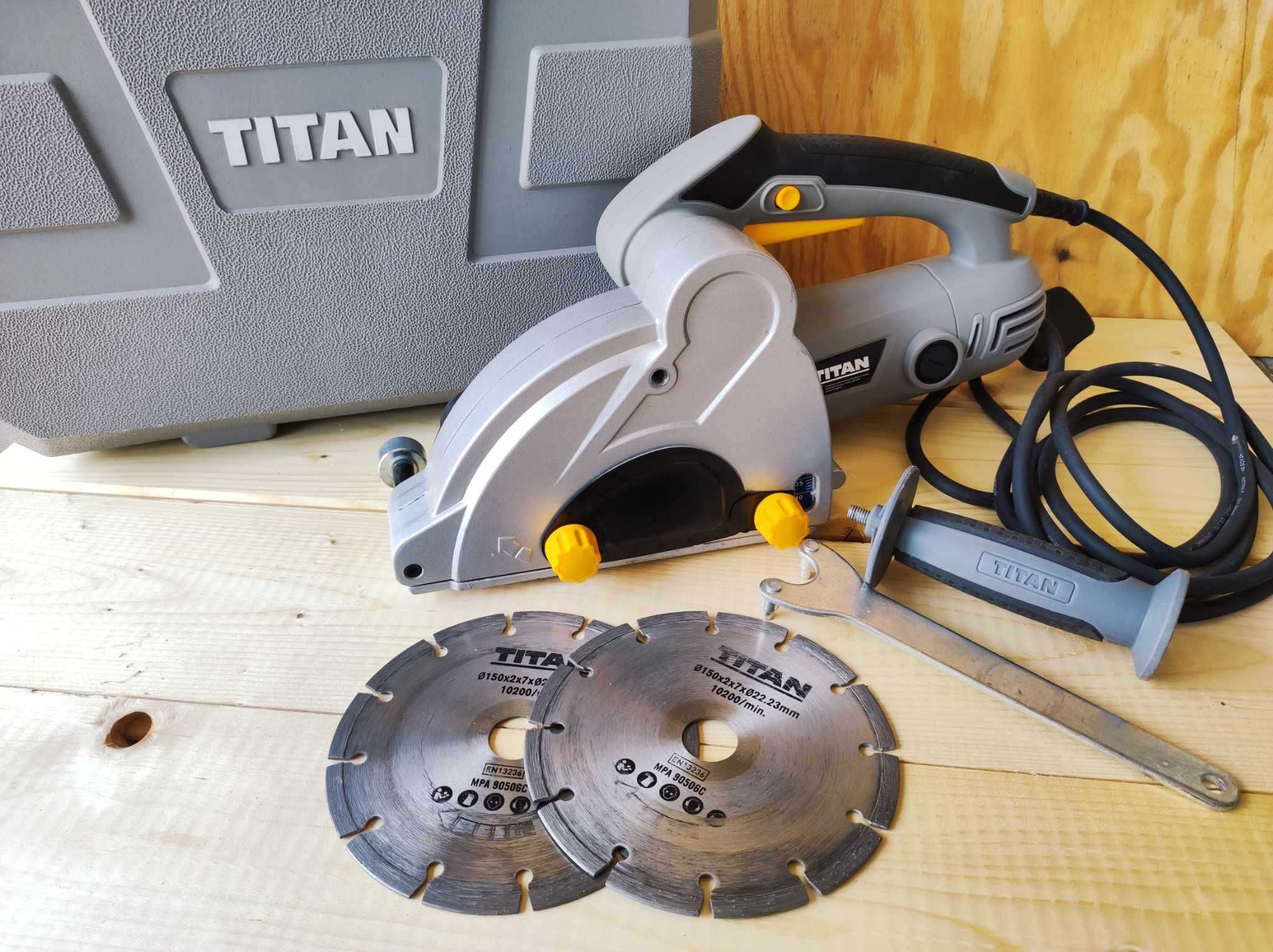 TITAN Bruzdownica 1700W JAK NOWA 150mm do ścian betonu