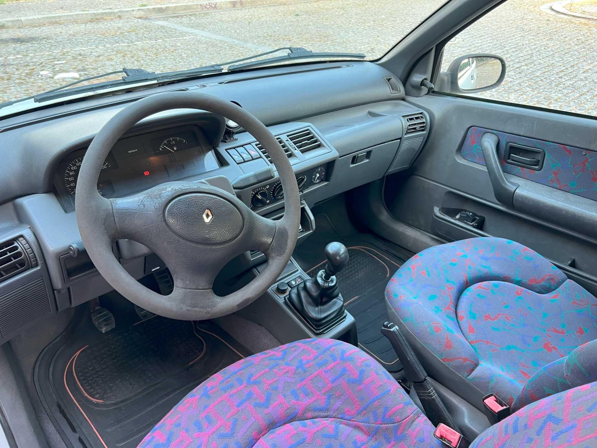 Renault Clio 1.9d Comercial