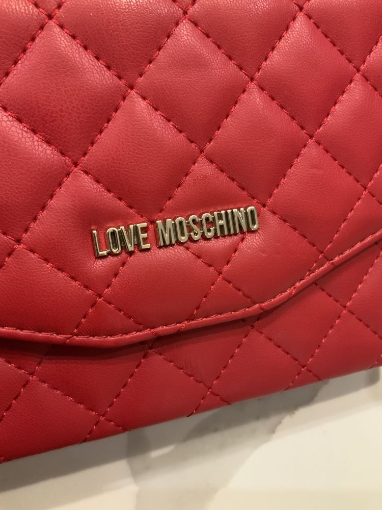 Love Moschino torebka czerwona pikowana łańcuszek nowa oryginalna