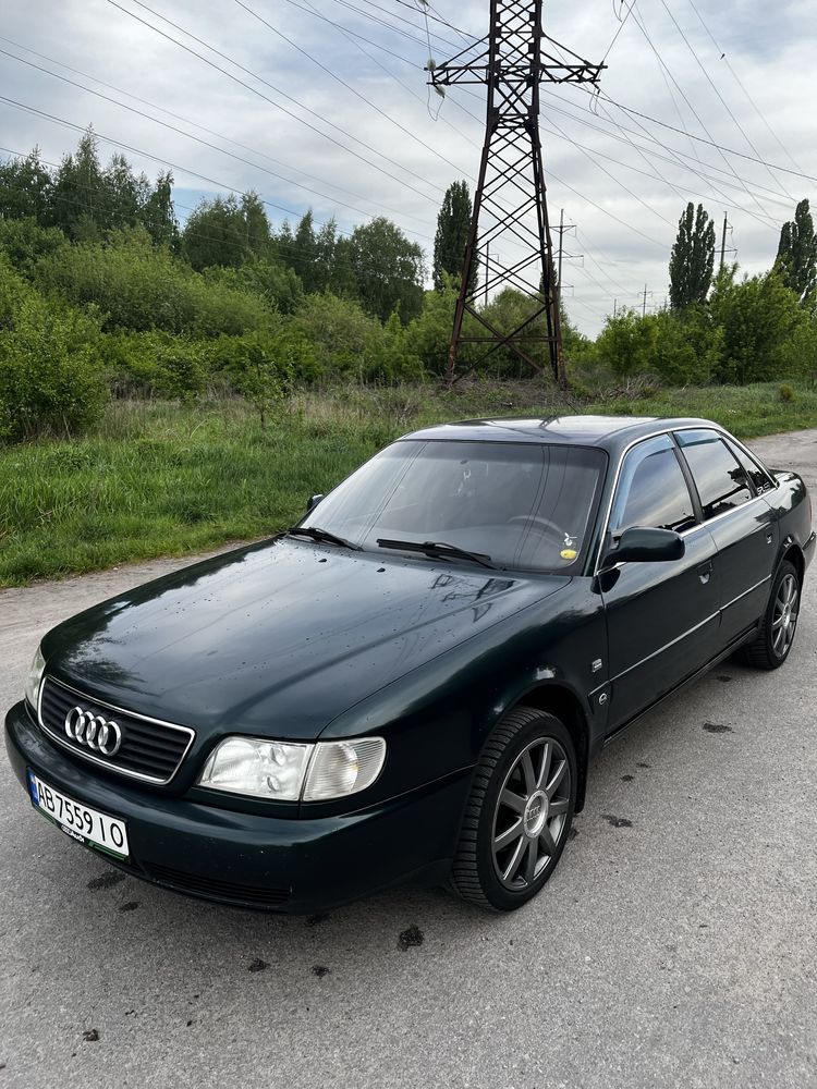 Продам Audi A6 c4 1997