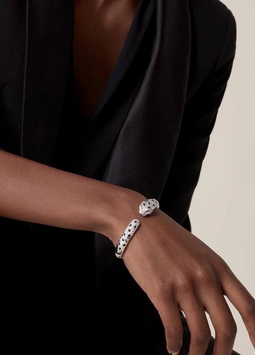 Золотой Браслет в стиле Cartier  Panthère с бриллиантами и изумрудами