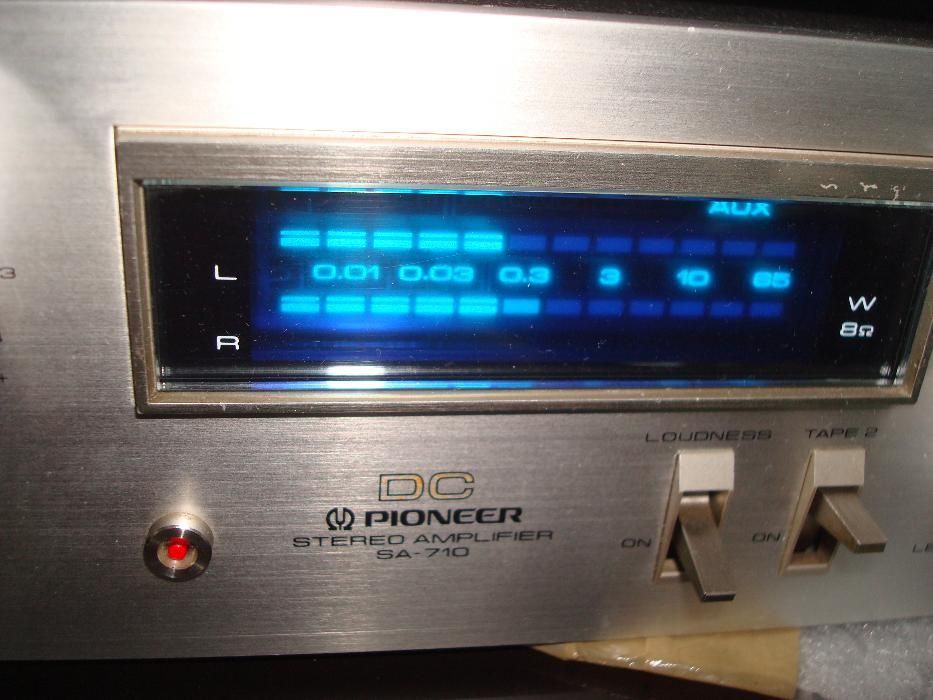 Продам усилитель Pioneer SA-710