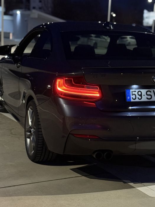 Série 2 220d como novo