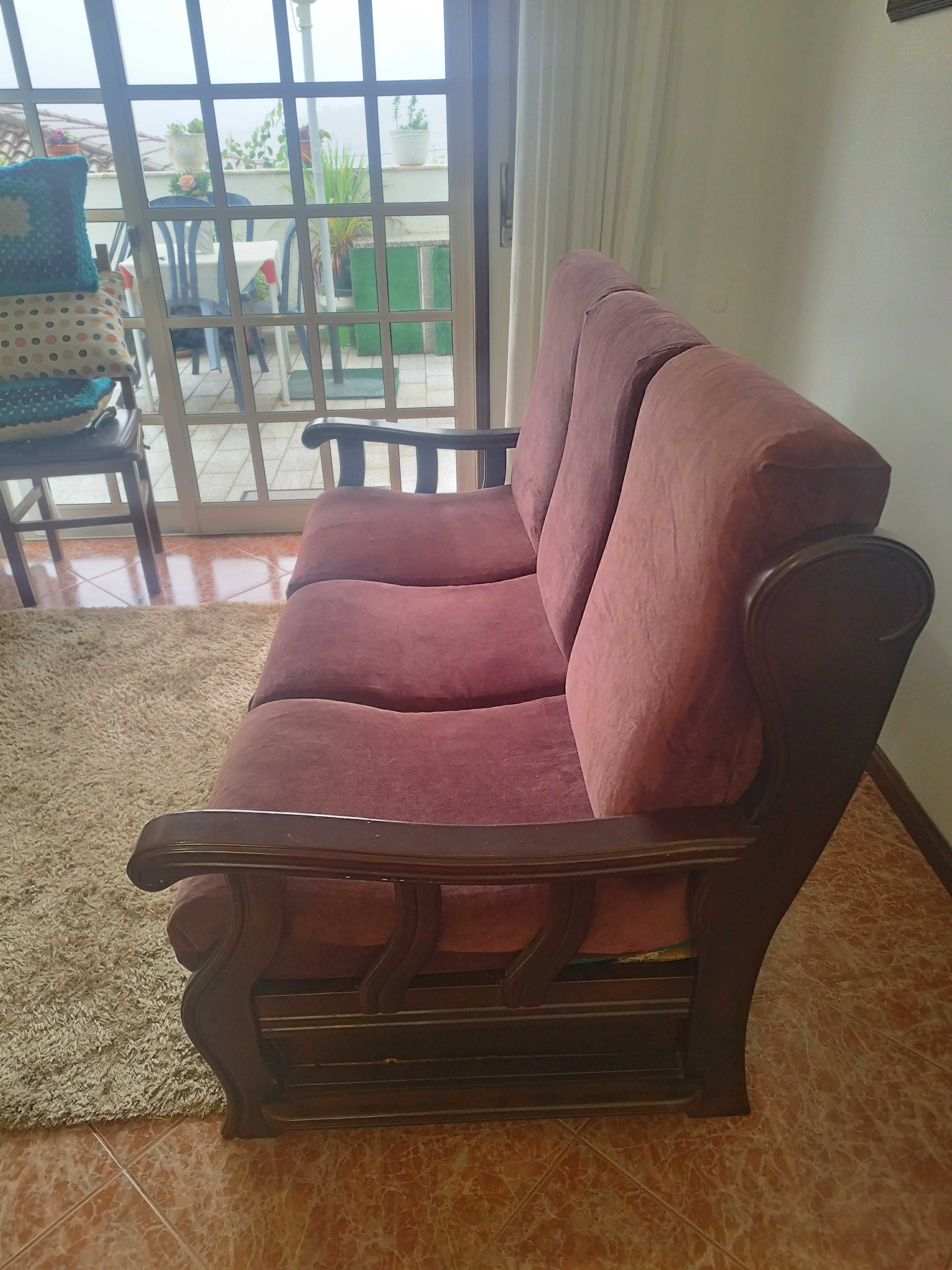Vendo sofa-cama em ótimo estado.