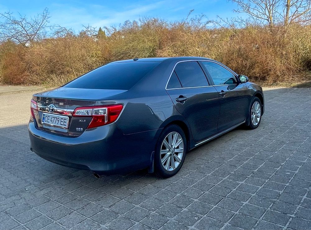 Toyota Camry Hybrid 2,5 XLE