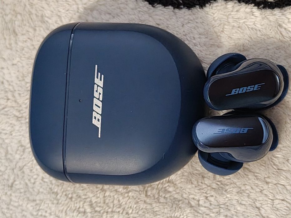 Słuchawki douszne Bose QC ultra earbuds wysyłka InPost paczkomat