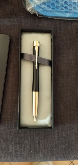 Vendo telemóveis e outros