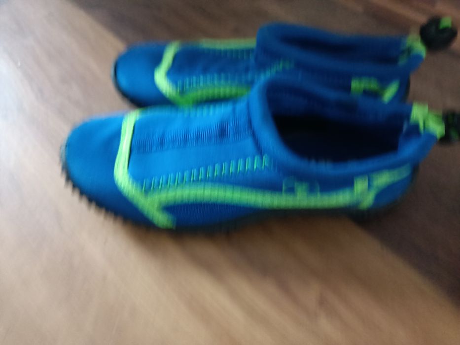 Buty chłopięce nowe