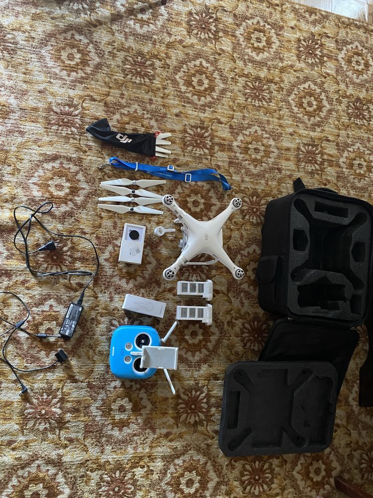 Квадрокоптер Fantom 3 Advanced