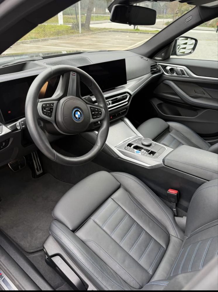 Bmw i4 Pack M - 12.400km