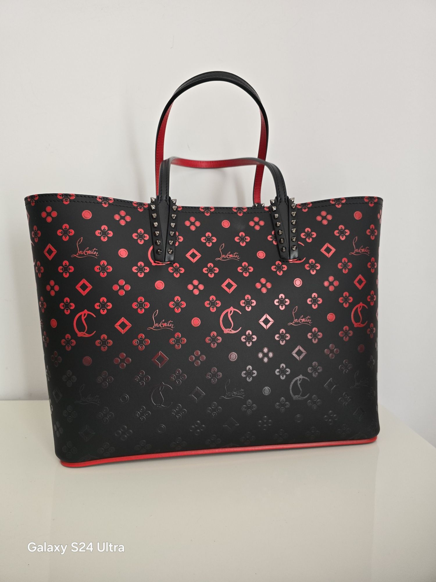 Christian Louboutin Cabata