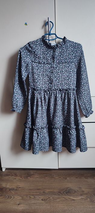 Плаття , сукня.                 ,