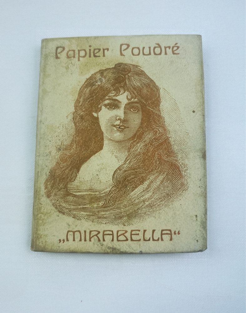 Papier perfumowany pudrowy Mirabella 100-letni