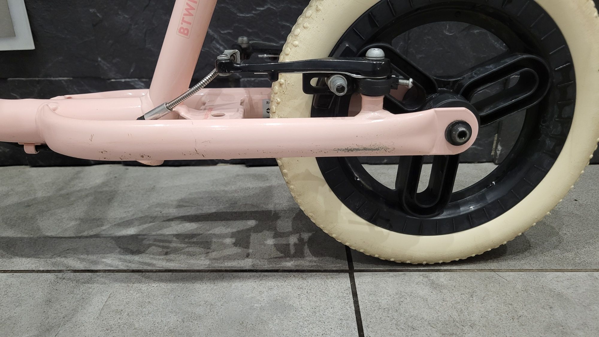 Rowerek biegowy btwin runride 500 pink