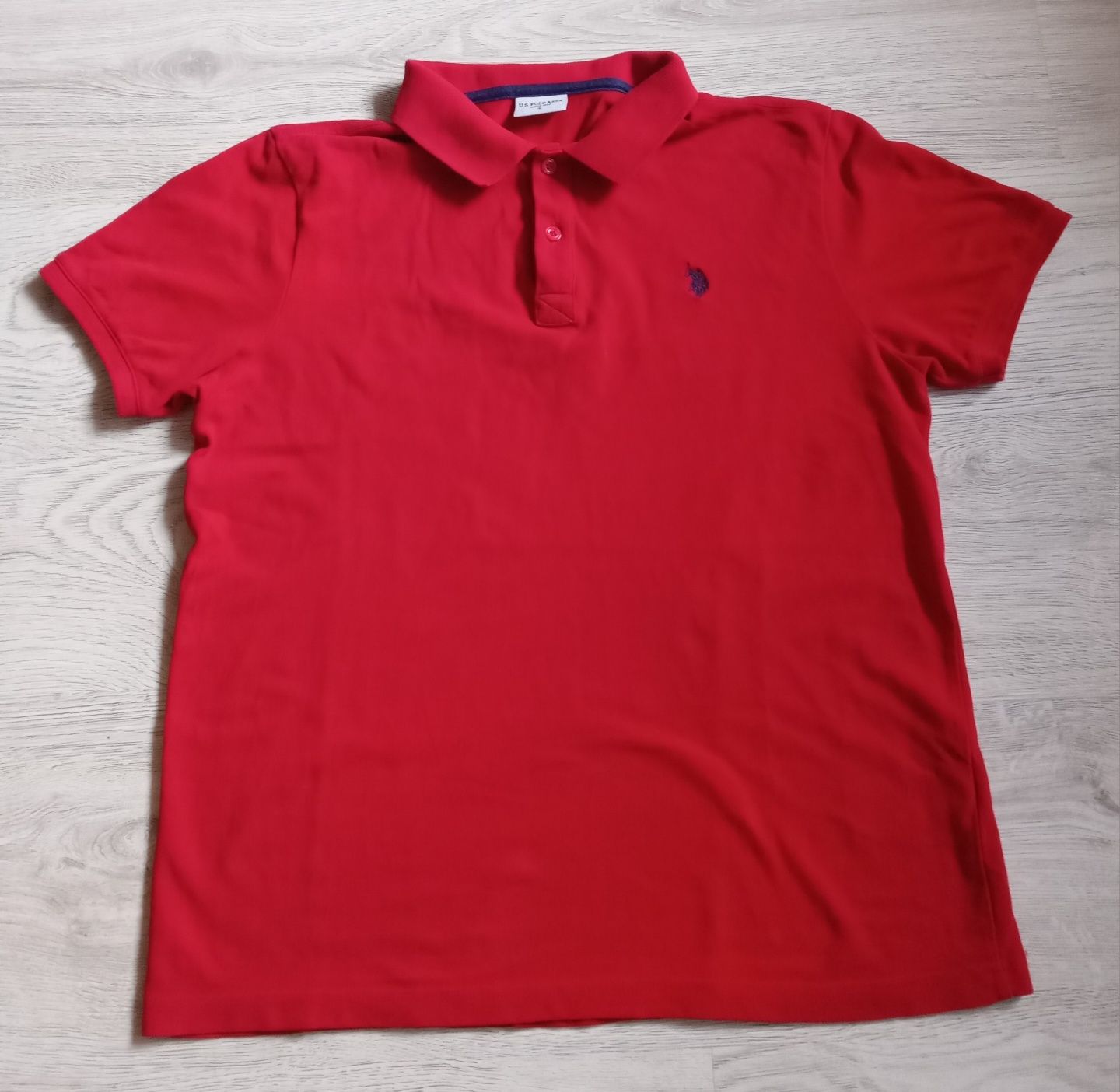 Polo Ralph Lauren.