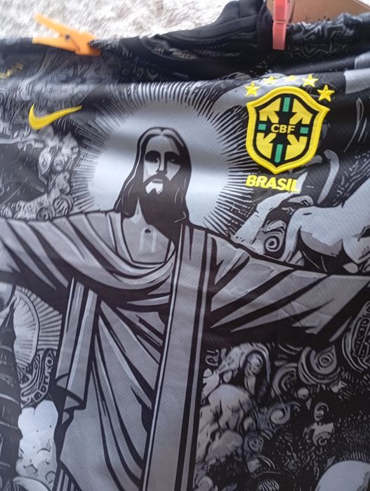 Camisolas da seleção do Brasil.NOVAS