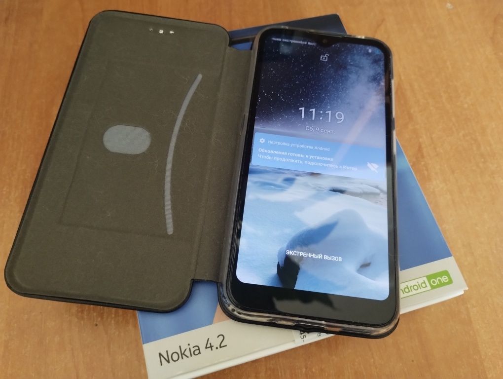 Продам Nokia 4.2