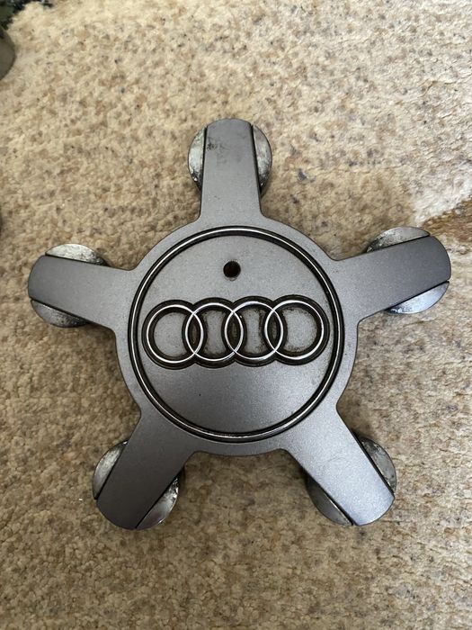 Колпачки заглушки Audi 4F0601165N (оригінал)