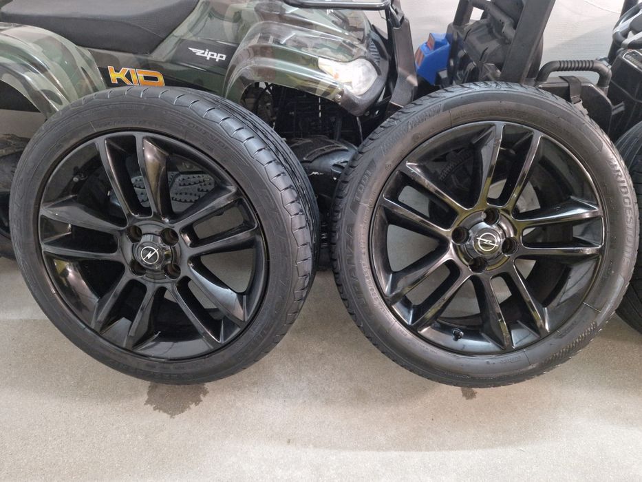 Felgi aluminiowe R17 4x100 Opel Corsa