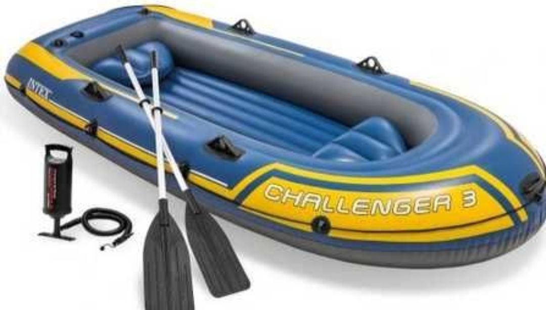Ponton Challenger 3+ pompka