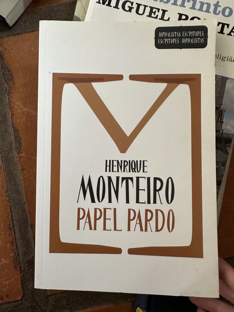 livro Henrique Monteiro - Papel pardo.