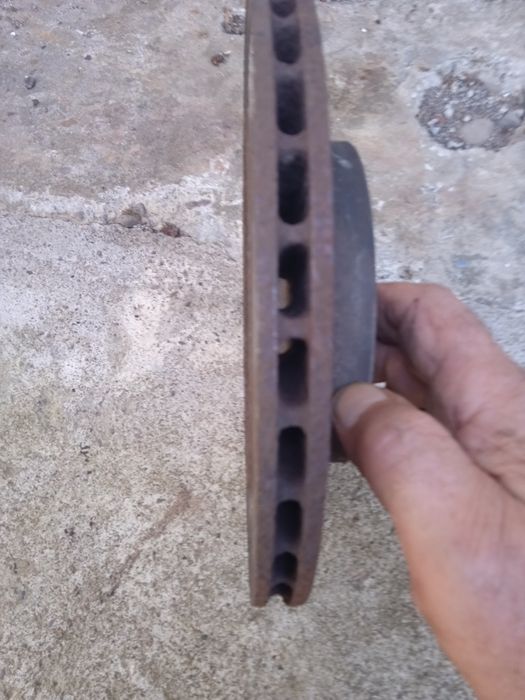 Продам дав тормозні диска шевроле авео