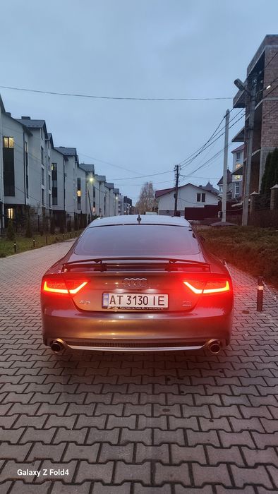 Audi A7 s line матриція проекція