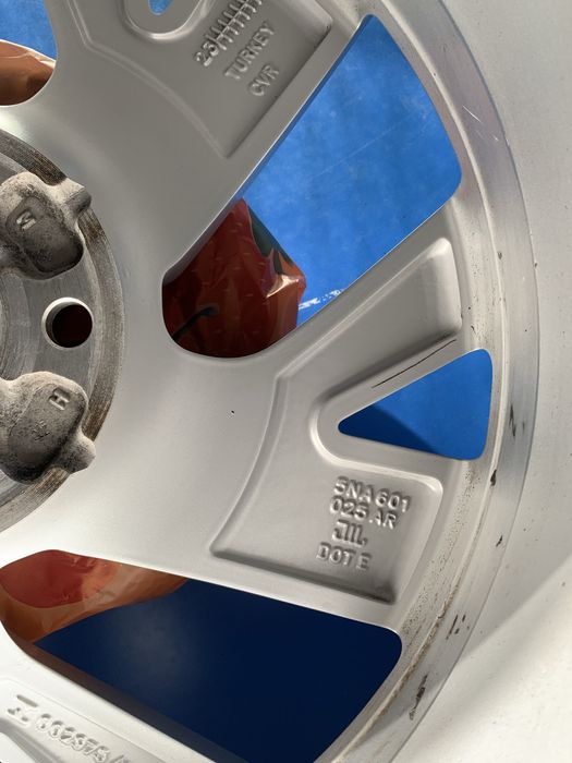 Продам диск Volkswagen  R18