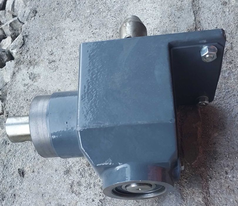 Przekładnia wysypu kompletna kombajn claas Dominator 86,98 106 Mega