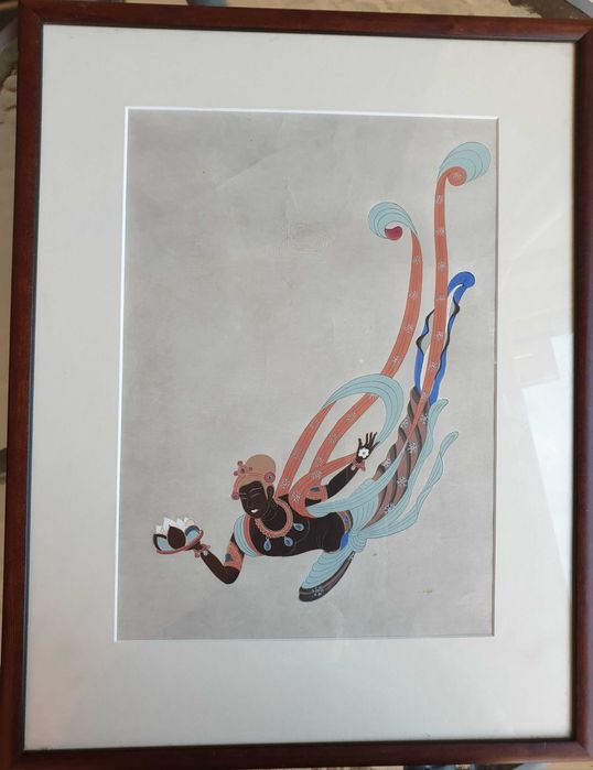 Lecąca Niebianka Apsara z duzym kwiatem z Tunhuang