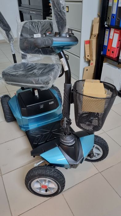 Scooter eléctrica de mobilidade reduzida, nova nunca usada!