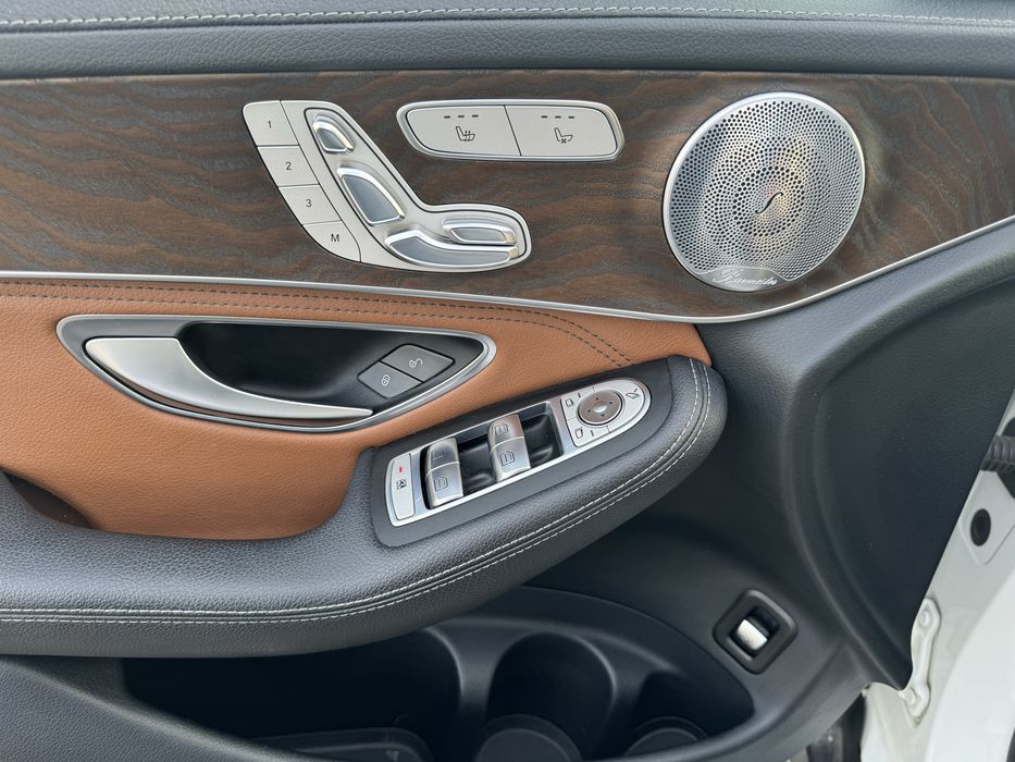 Mercedes GLC 43 AMG 367 koni, brązowa skóra, kamery 360, 9G tronic