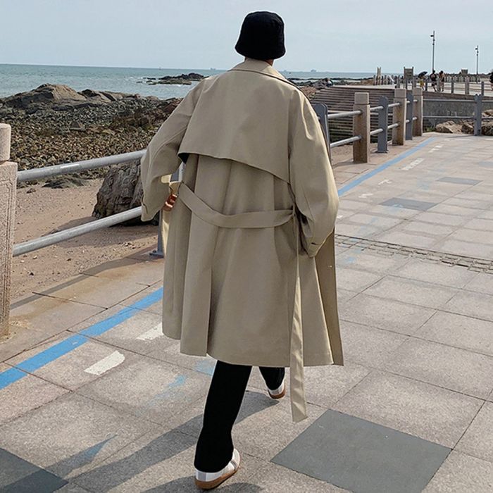 Чоловічий тренч бежевий