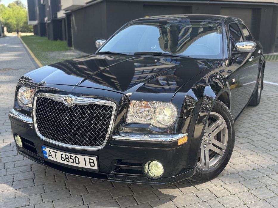 Терміново продам chrysler 300c