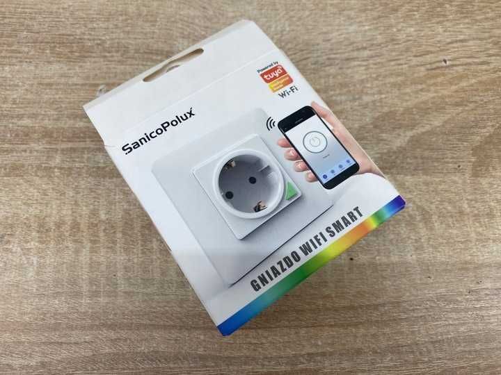 Gniazdo Elektryczne zdalnie sterowane Polux biały
