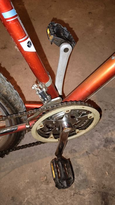 Sprzedam rower góral  stan dobry do drobnej naprawy amory przód