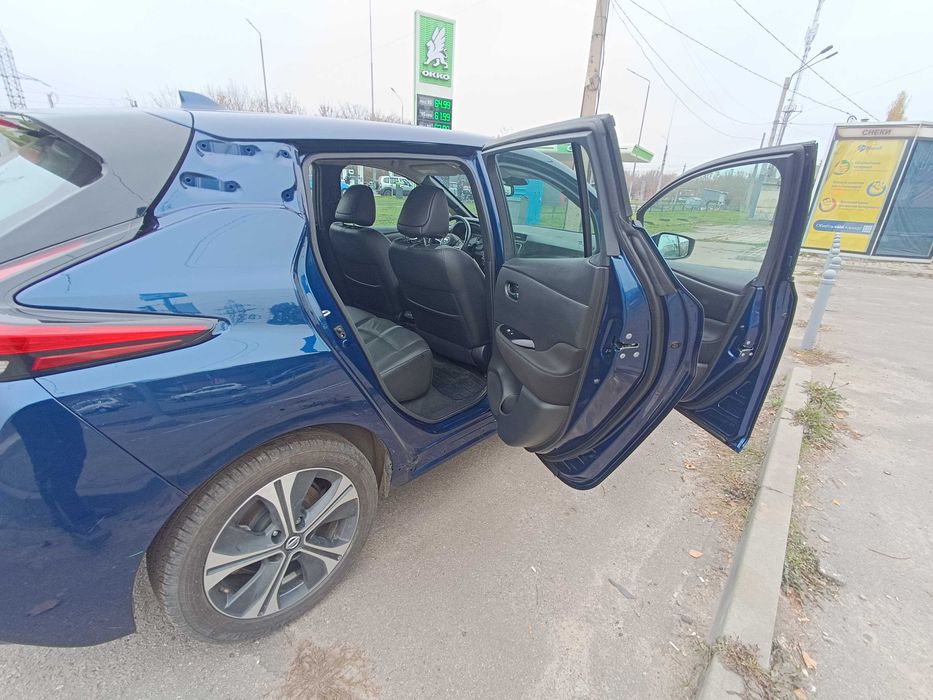 Nissan Leaf SL Plus 62 кВт⋅ч (Plus) СОХ 93% 350 км запас хода