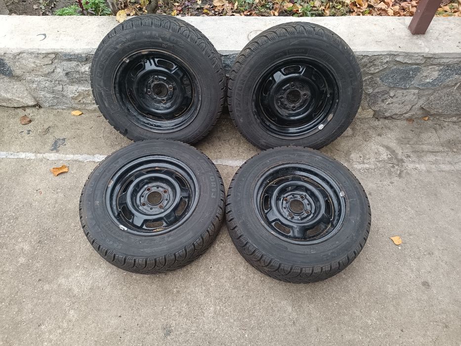 Зимова гума на дисках, ROSAVA R13 175/70 ВАЗ