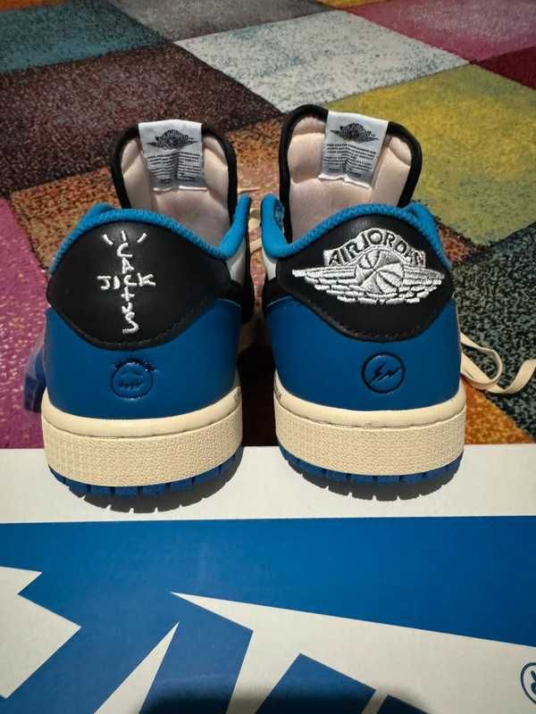 Jordan 1 Retro Low OG SP Fragment x Travis Scott R.43