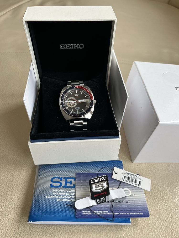 Seiko 5 Sport retro open heart Automatic ssa329k1
