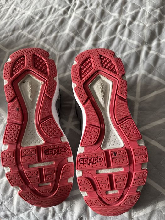 Vendo sapatilhas das adidas