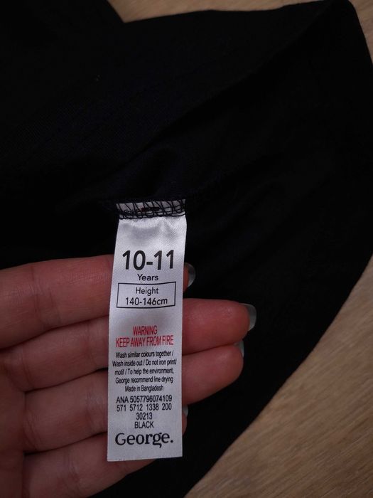 Дитячий новорічний реглан 10-11 років george санта для хлопчика