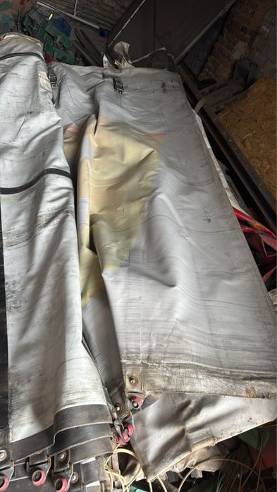 Брезент тент гідроізоляція